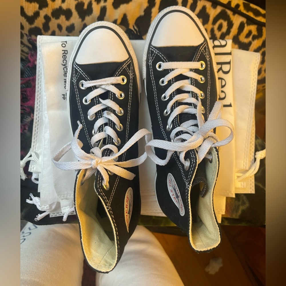 Converse excellent condition